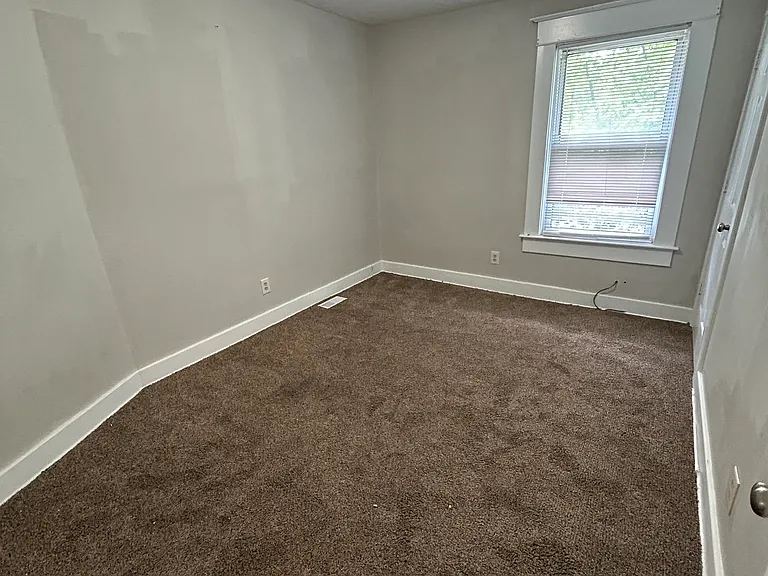 1625 Sturm Ave #2 — Photo 10
