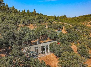 2400 Dry Creek Rd, Mosier, OR 97040