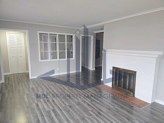 2nd image of 3306 Osler Ave