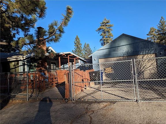 2nd image of 784 W Aeroplane Blvd