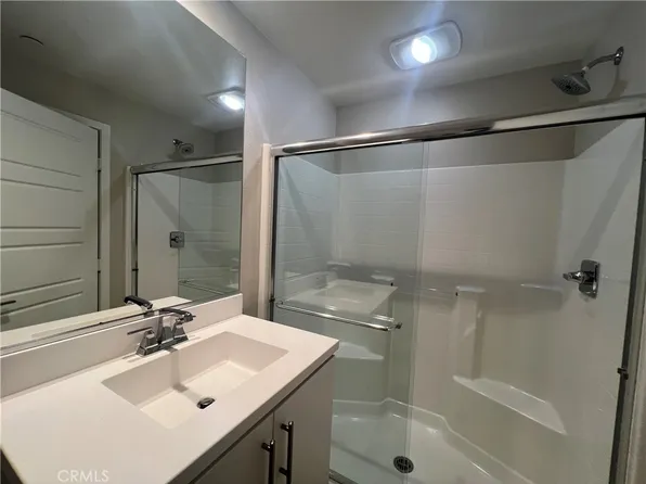 177 Magnet #177, Irvine, CA 92618