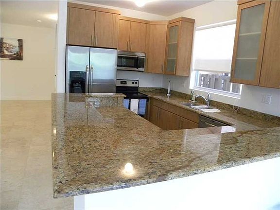 4th image of 3115 Hibiscus St #3115