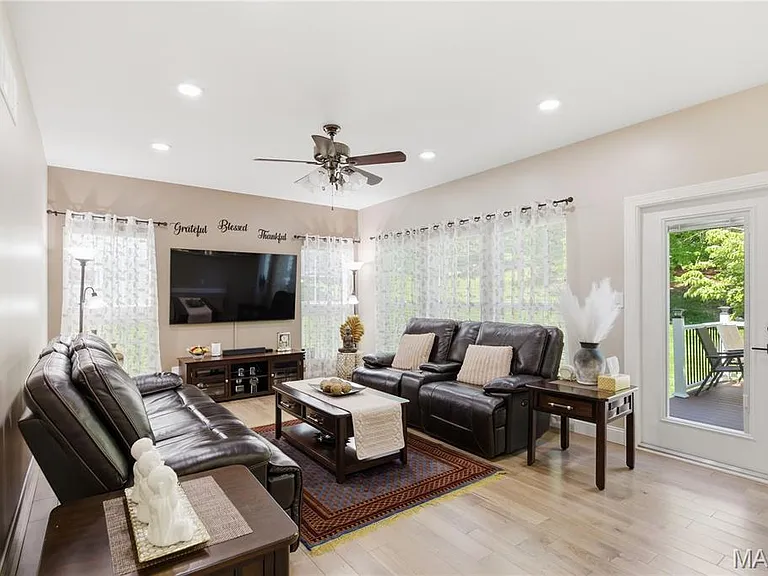 307 Calliope Pl — Photo 17