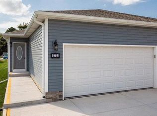 111 Fairfield St, Lincoln, NE 68521