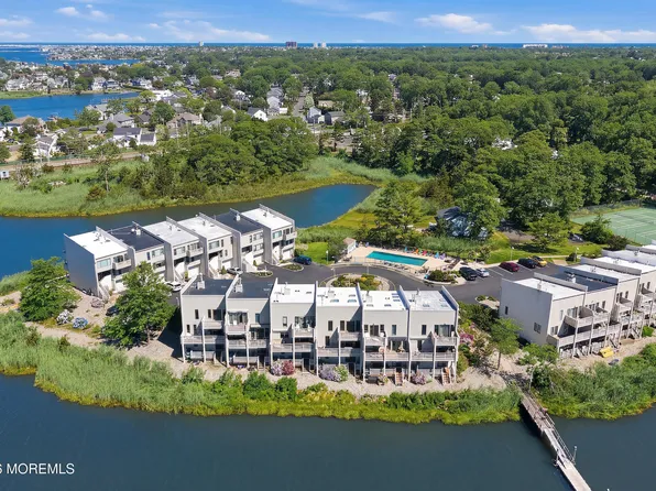 57 Bridgewaters Drive #18, Oceanport, NJ 07757