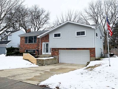 6124 Lyman Ave, Downers Grove, IL, 60516