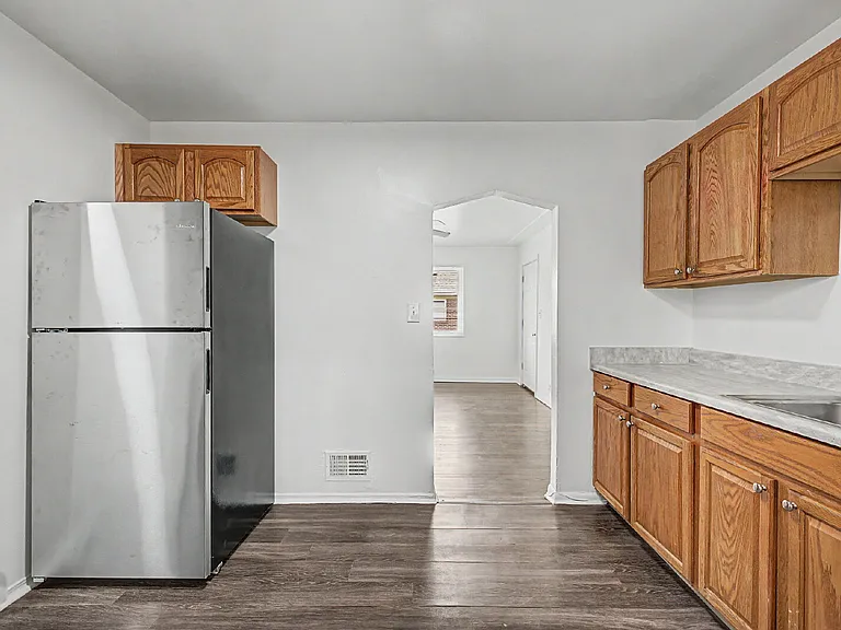 1764 Chester St — Photo 17