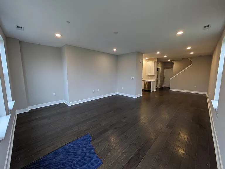 235 Aaron Truehart Way #235 — Photo 4
