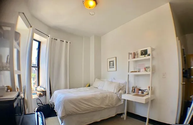 Rented by Bohemia Realty Group | media 14