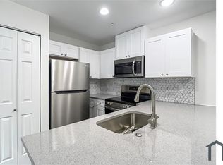 401 E Boyer St #3, Tarpon Springs, FL 34689