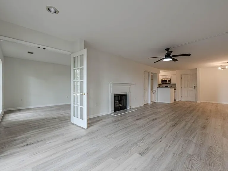 1118 Pine Heights Dr NE #213 — Photo 13
