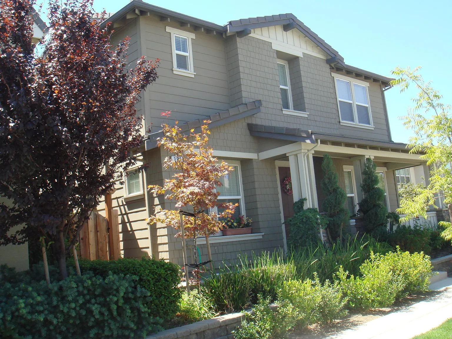 380 W Moraga St — Photo 2
