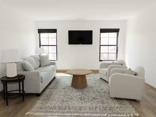 700 1/2 Liberty St #2