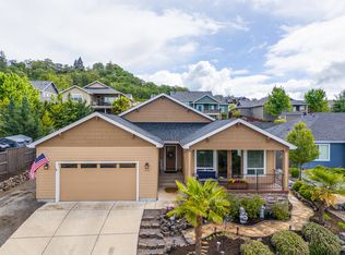 218 Cambridge Ter, Eagle Pt, OR 97524
