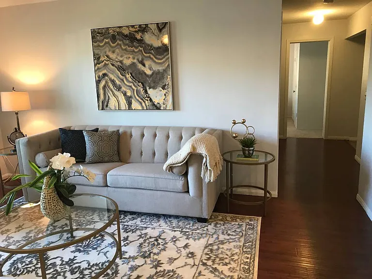 204 Woodland Pkwy #117 — Photo 3