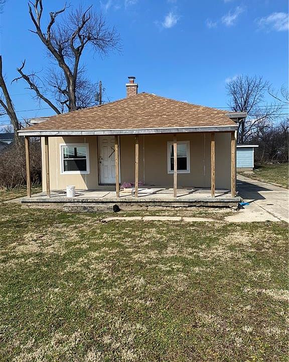 1st image of 2035 Maplegrove Ave