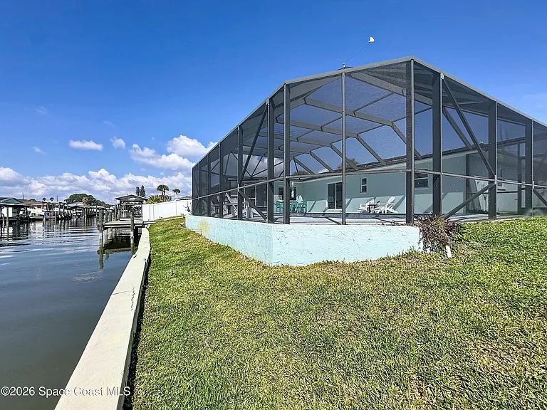 1707 Shore Dr — Photo 38