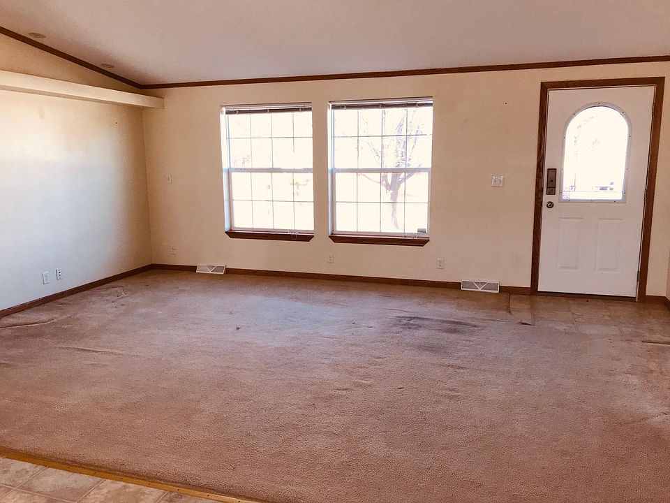 402 D St, Stapleton, NE 69163 Zillow