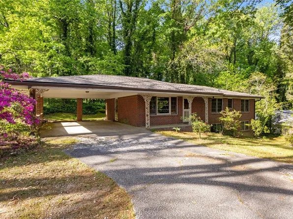 470 Hunnicutt Rd SE, Mableton, GA 30126