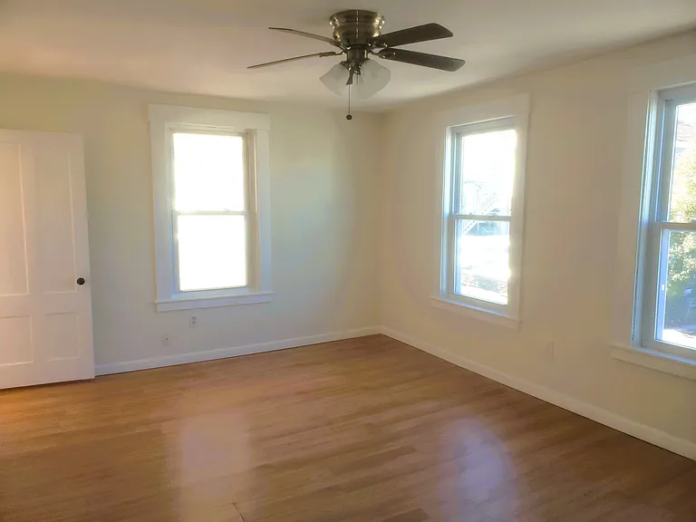 26 Arlington St #2 — Photo 8