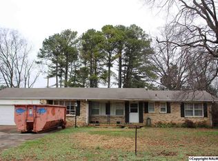 3611 Broadmor Rd NW, Huntsville, AL 35810