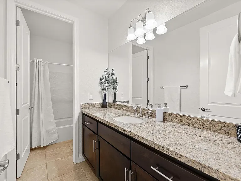663 Addison Ln — Photo 61