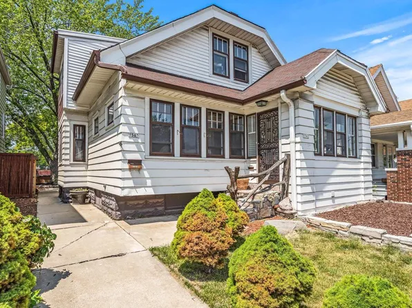 1563 South 60th STREET, West Allis, WI 53214