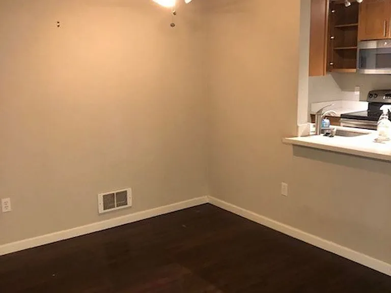 12527 Roosevelt Way NE — Photo 45