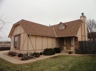 6628 E Pepperwood Ct, Wichita, KS 67226