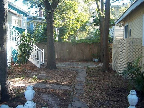 Courtyard & Stairs up