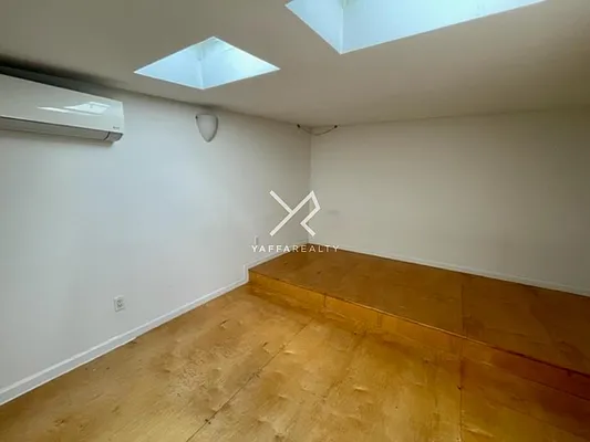 Rented by Yaffa Realty LLC | media 15