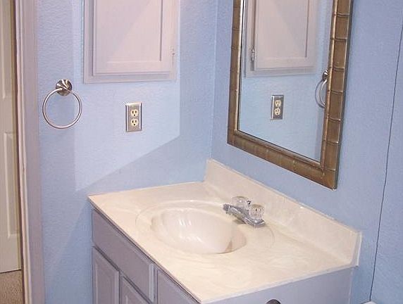 4th image of 856 Orwell Way