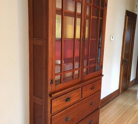 Built in dining room cubboard