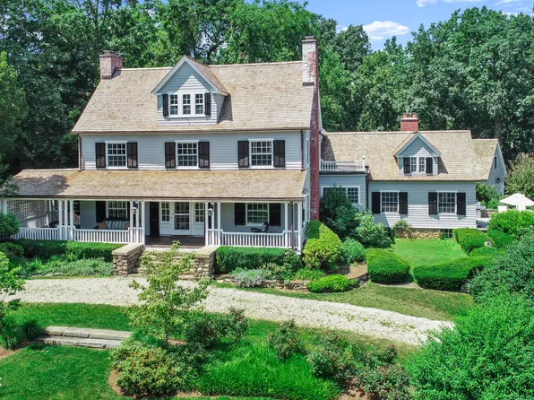 203 Riverside Ave, Riverside, CT 06878