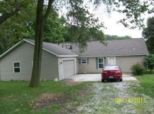 5451 River Rd, East China, MI 48054