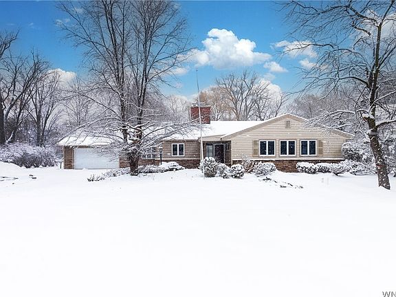 2nd image of 155 N Union Rd