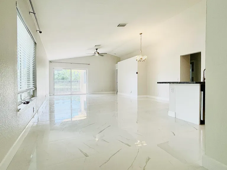 4354 Mahogany Ridge Dr — Photo 8