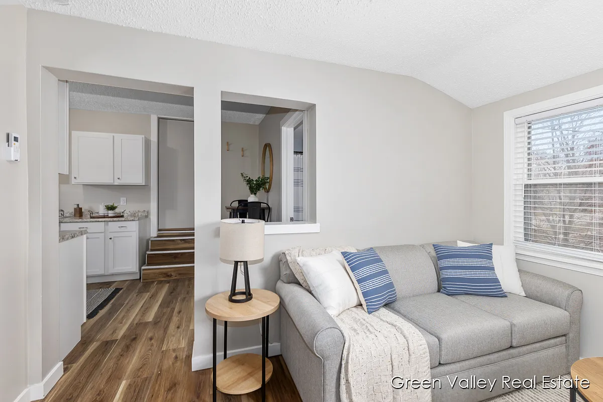 1543 Beidler - 4 — Photo 4
