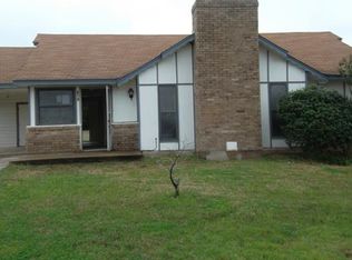 219 Ridgecrest St, Fairfield, TX 75840