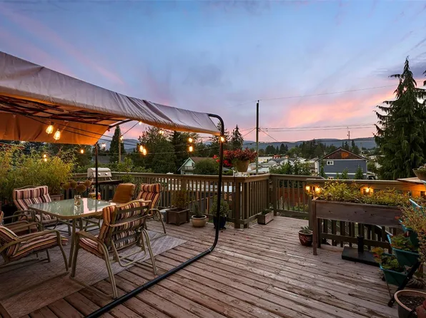 3391 Bevan Rd, Cumberland, BC V0R 1S0