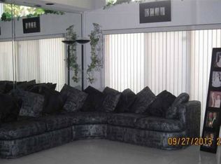 10091 NW 10th St, Plantation, FL 33322