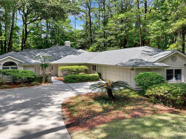 15 Hickory Forest Dr, Hilton Head Island, SC 29926