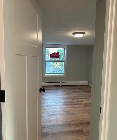 28 Salem St — Photo 4