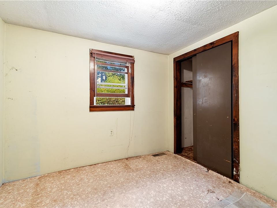 16th image of 6676 Kelleman Rd