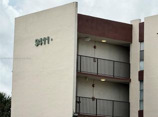 9411 SW 4th St APT 111, Miami, FL 33174