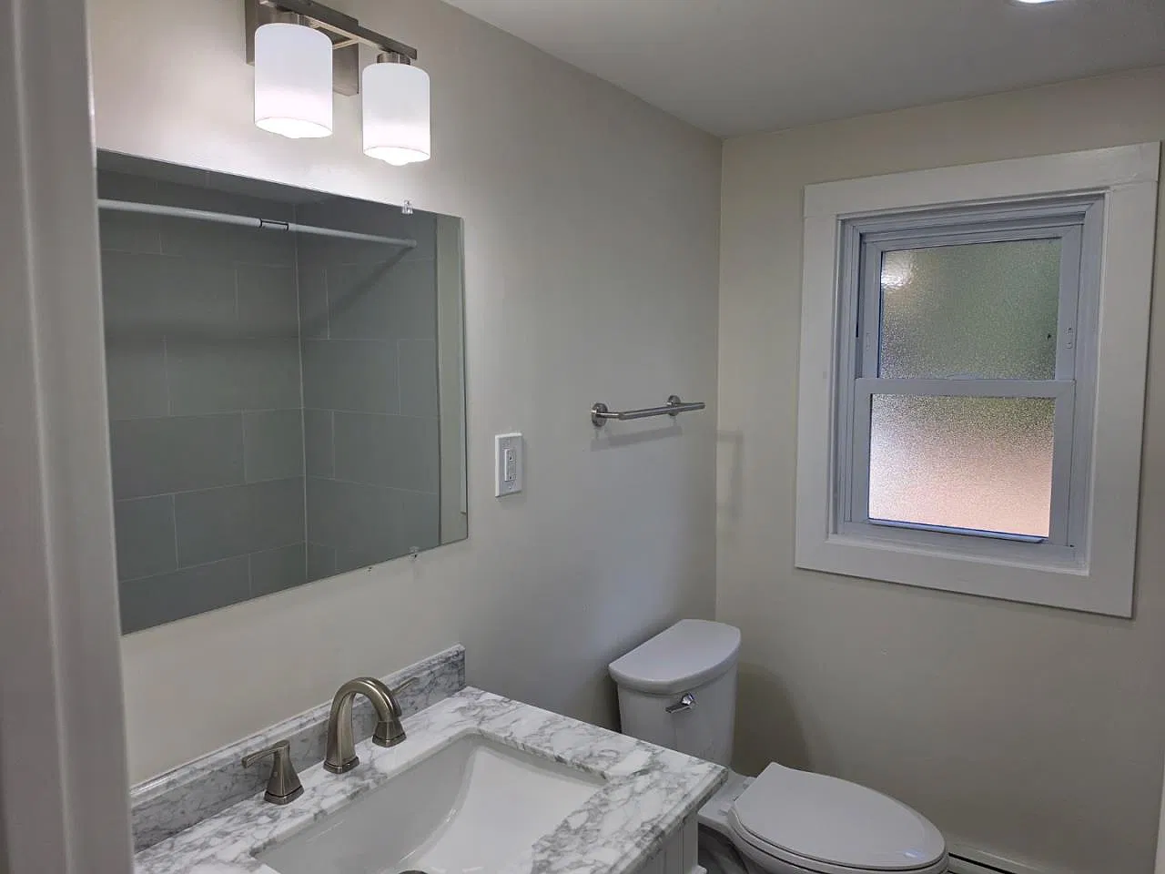 4 bed, 2000 sqft, $4,600 — Photo 4