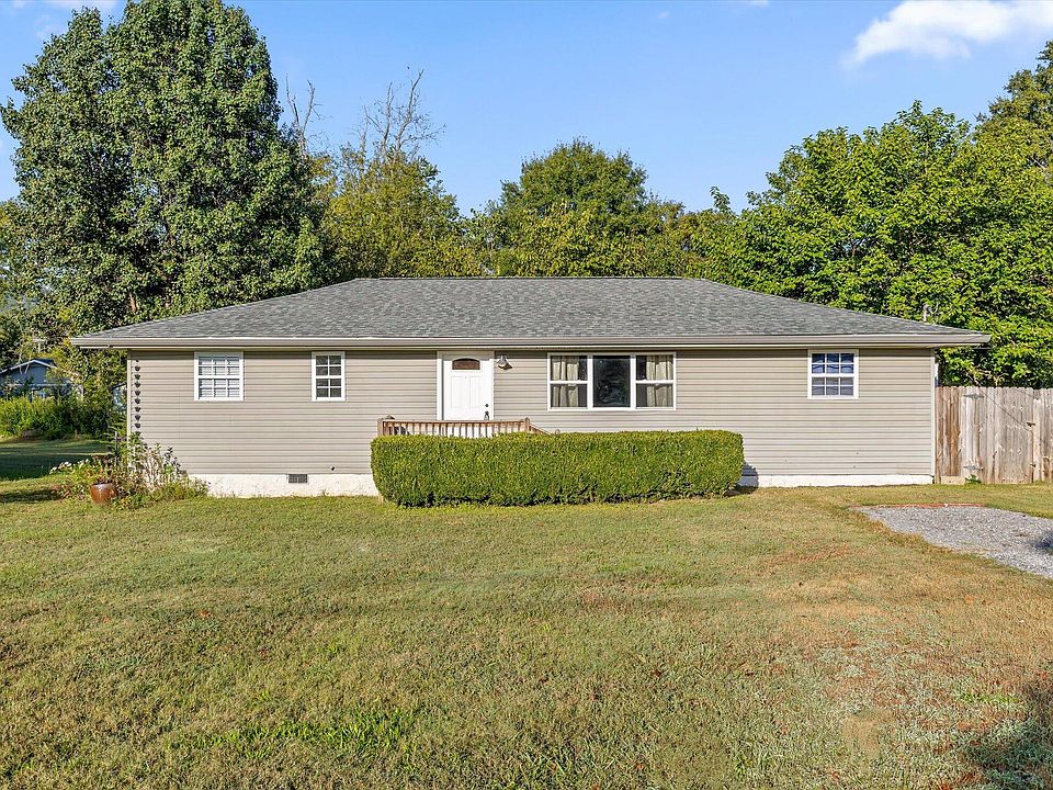 1st image of 1321 Raydine Ln