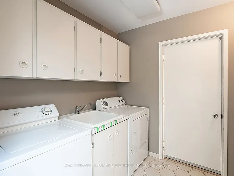 4189 Inglewood Dr — Photo 29