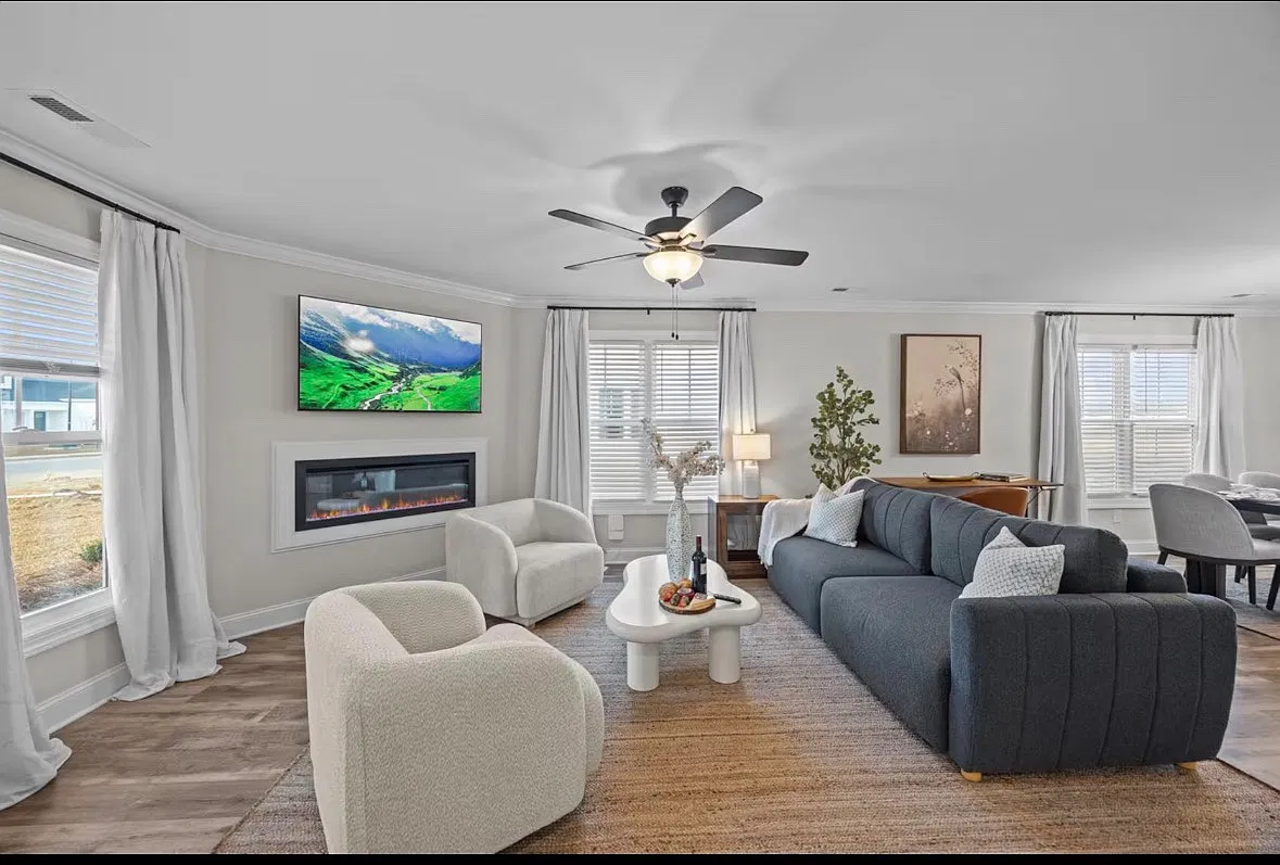 3 bed, 2.5 bath, $1,800 — Photo 1