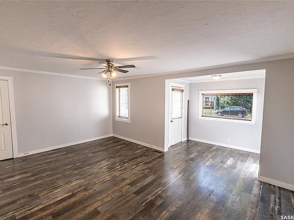 4th image of 806 Stadacona STREET W